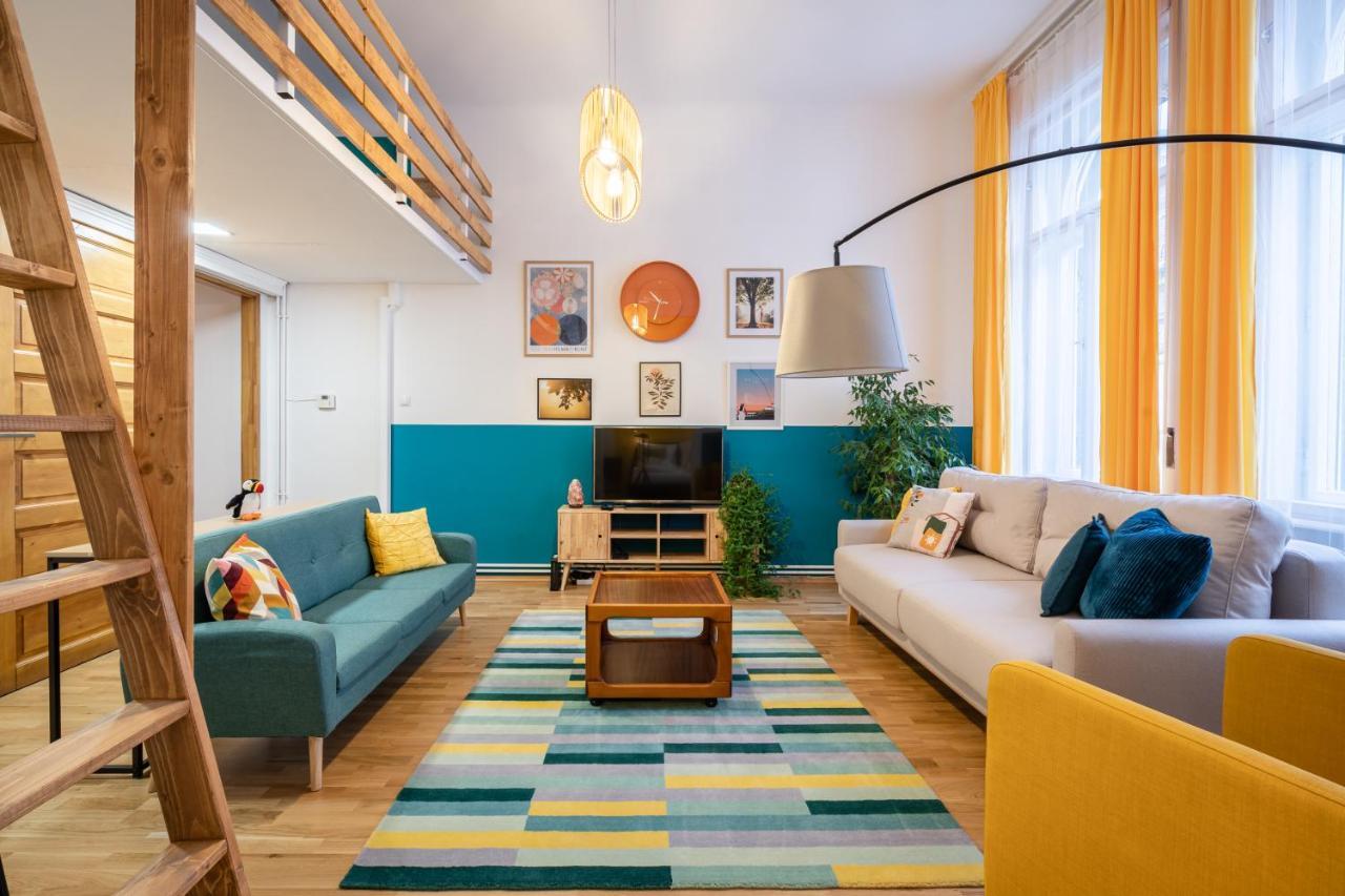 Live Star Apartment Budapest Exterior foto